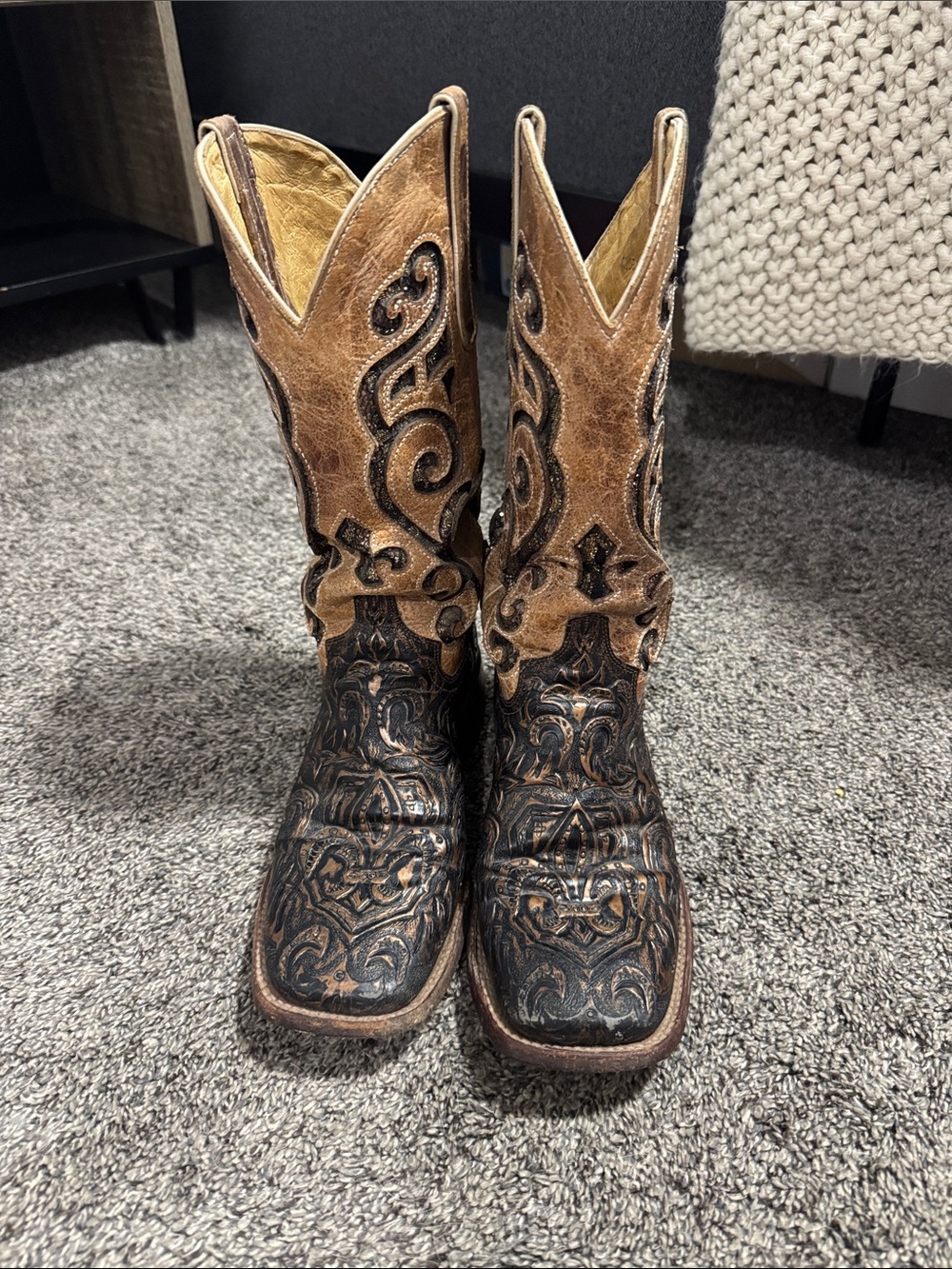 Women’s Ferrini Two-Tone Brown Embroidered Western Boots